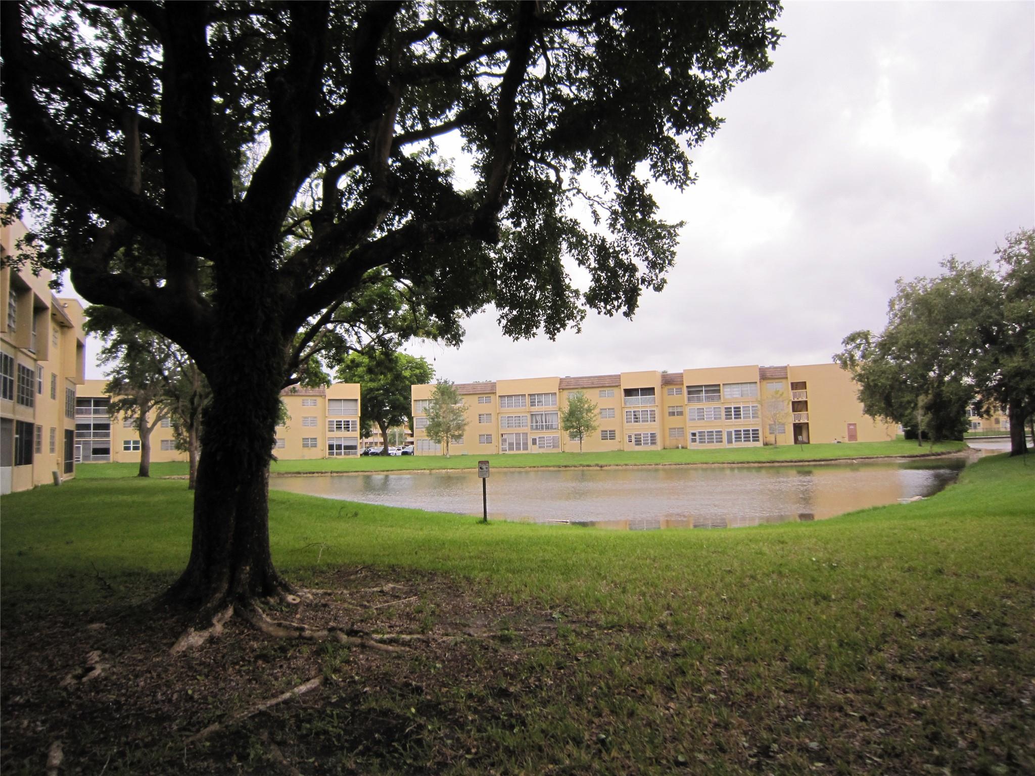 Bermuda Club Bldg 11 - Residential