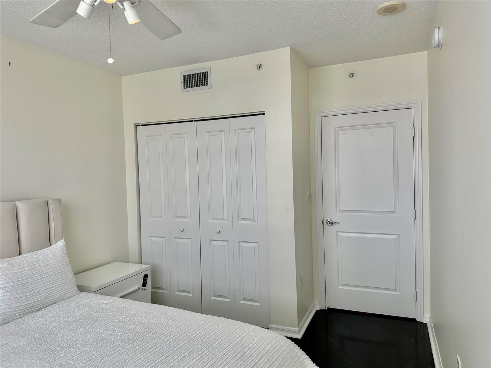 WATERGARDEN - Residential Lease