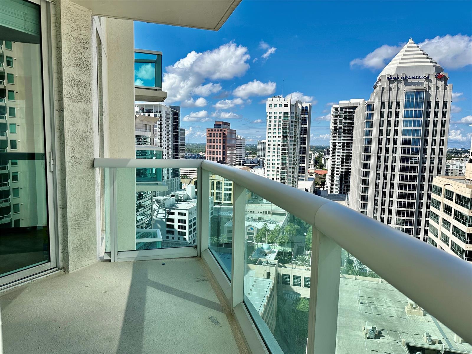 WATERGARDEN - Residential Lease