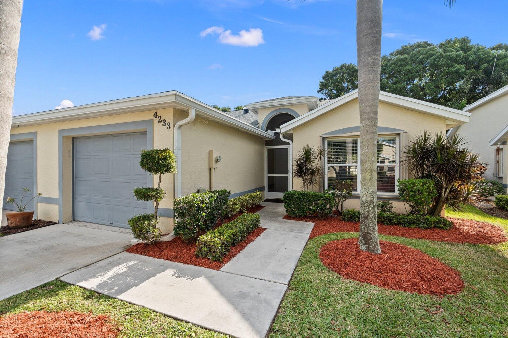 Photo of 4233 SE Home Way, Port Saint Lucie, FL 34952 (MLS # R11046276)