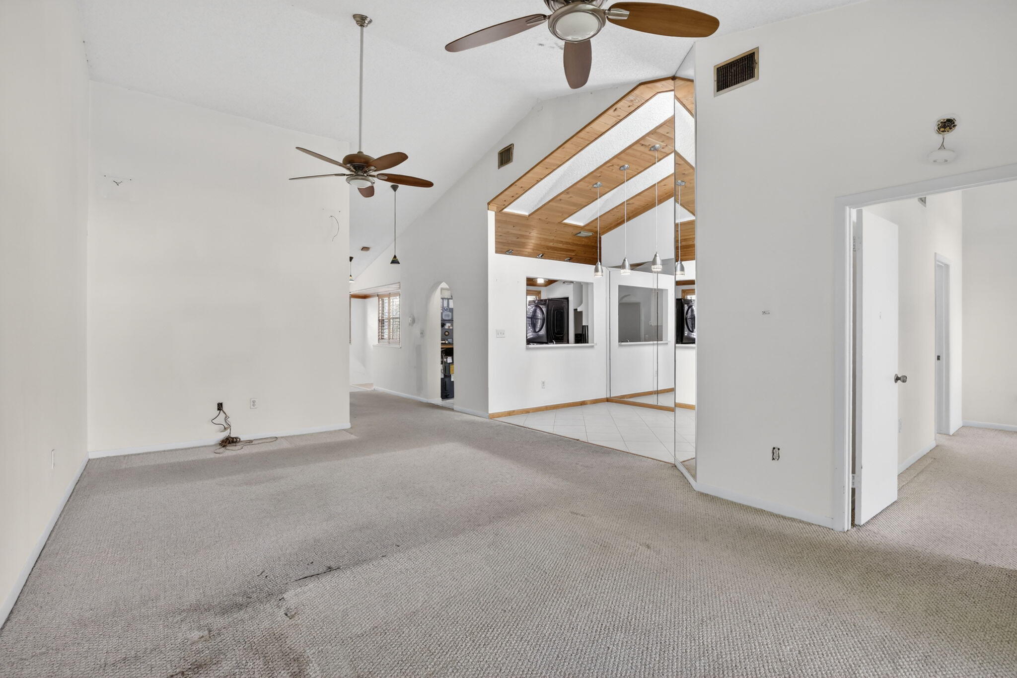 CHATHAM TOWNE AT JACARANDA CONDO - Residential