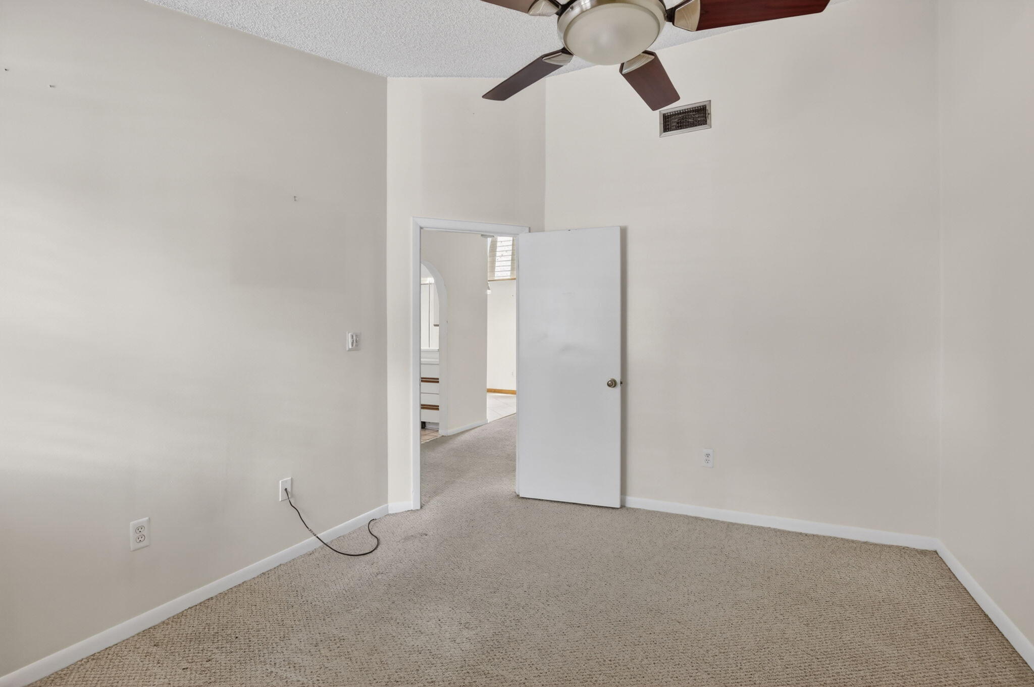 CHATHAM TOWNE AT JACARANDA CONDO - Residential