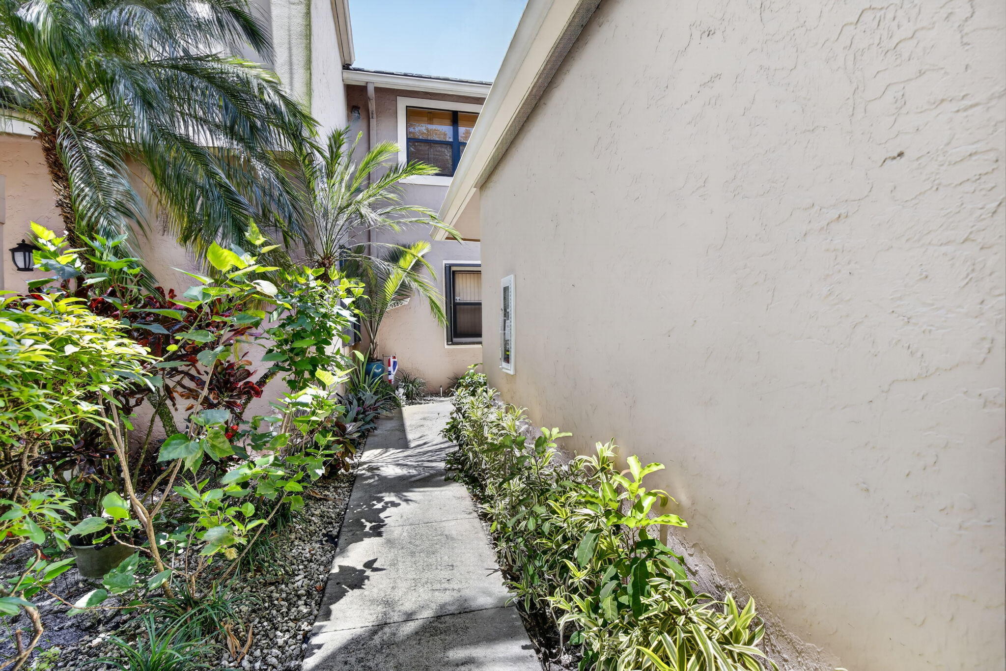 9883 NW 1st Court