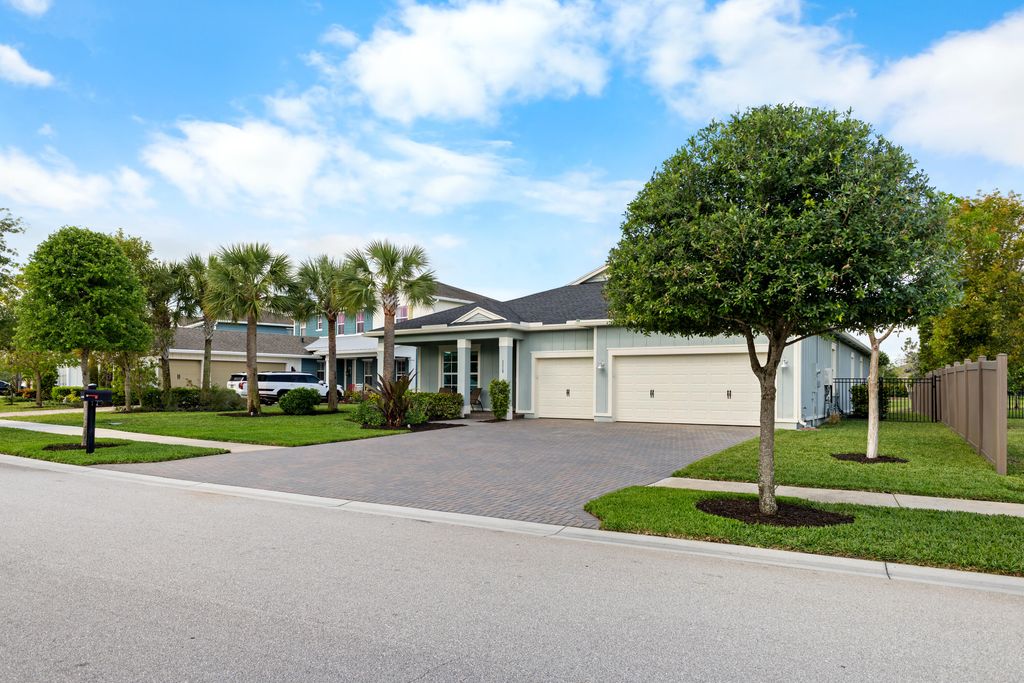 Photo of 1115 Timber Reap Trail, The Acreage, FL 33470 (MLS # B26014154)