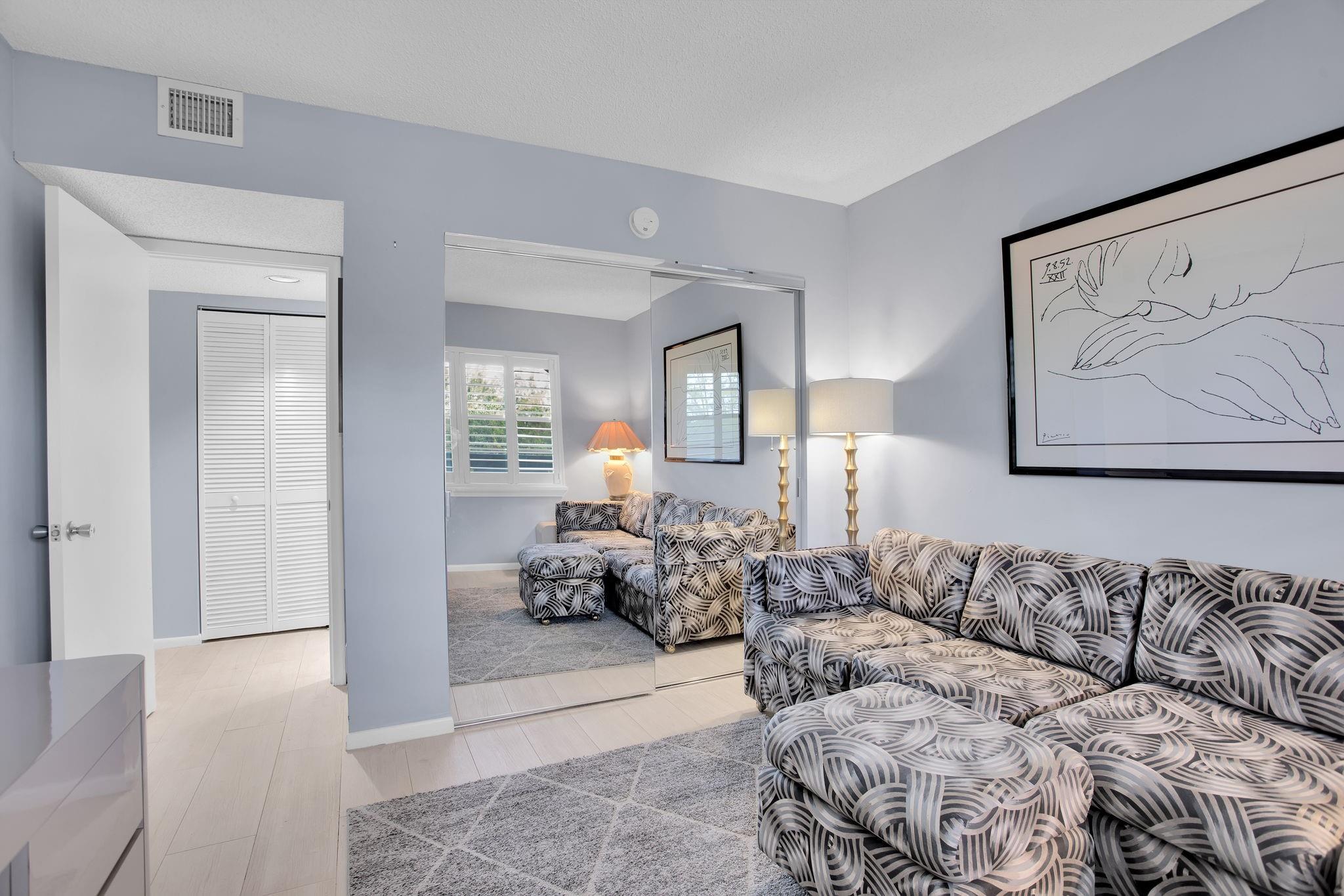 WYNMOOR - Residential