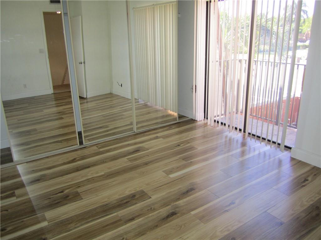 WATERFORD COURTYARDS - Residential