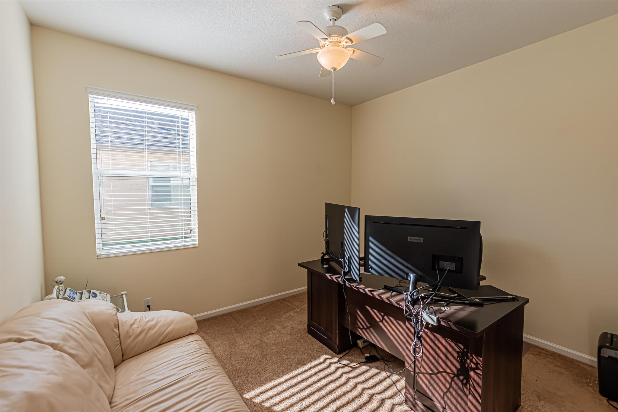 TOWN PARK, BENNINGTON - Residential