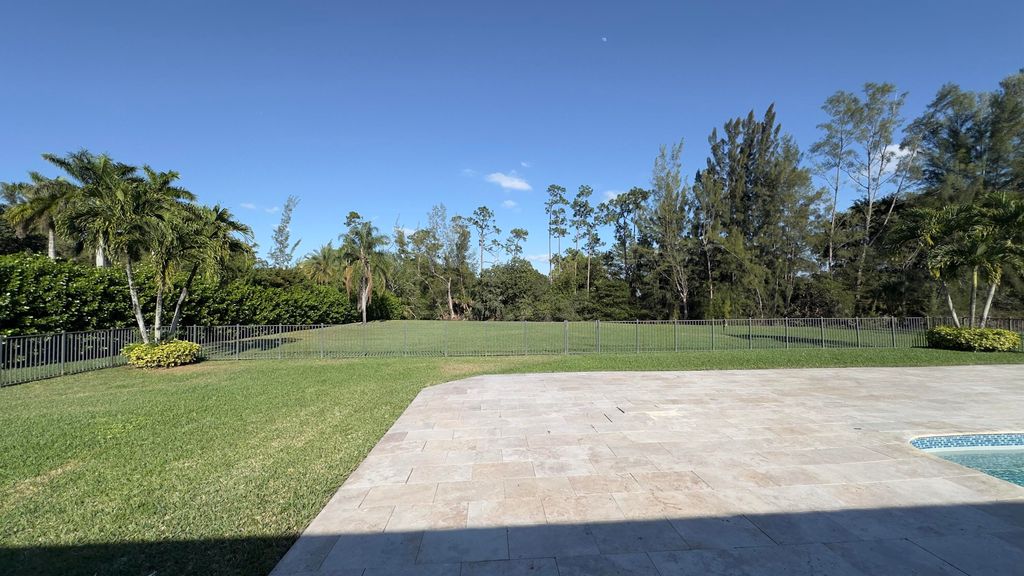 Photo of 11330 Timberlodge Terrace, Boca Raton, FL 33428 (MLS # R11158381)