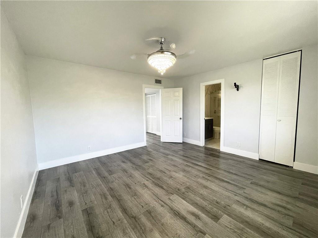 ARROWHEAD GOLF AND TENNI - Residential