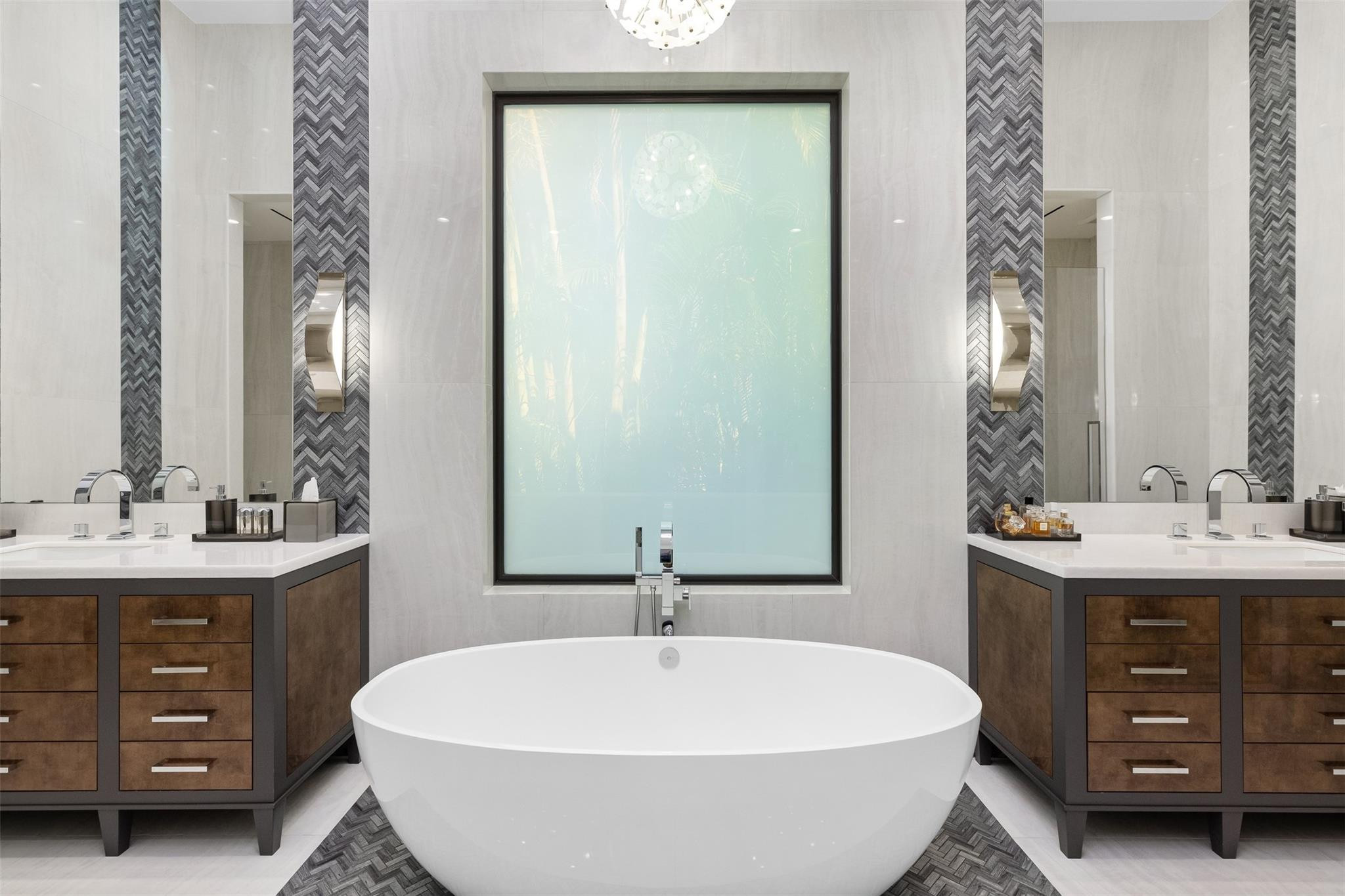 RIVIERA - Residential