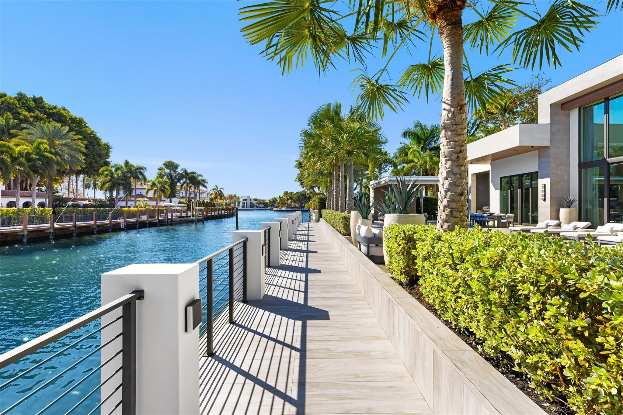 RIVIERA - Residential