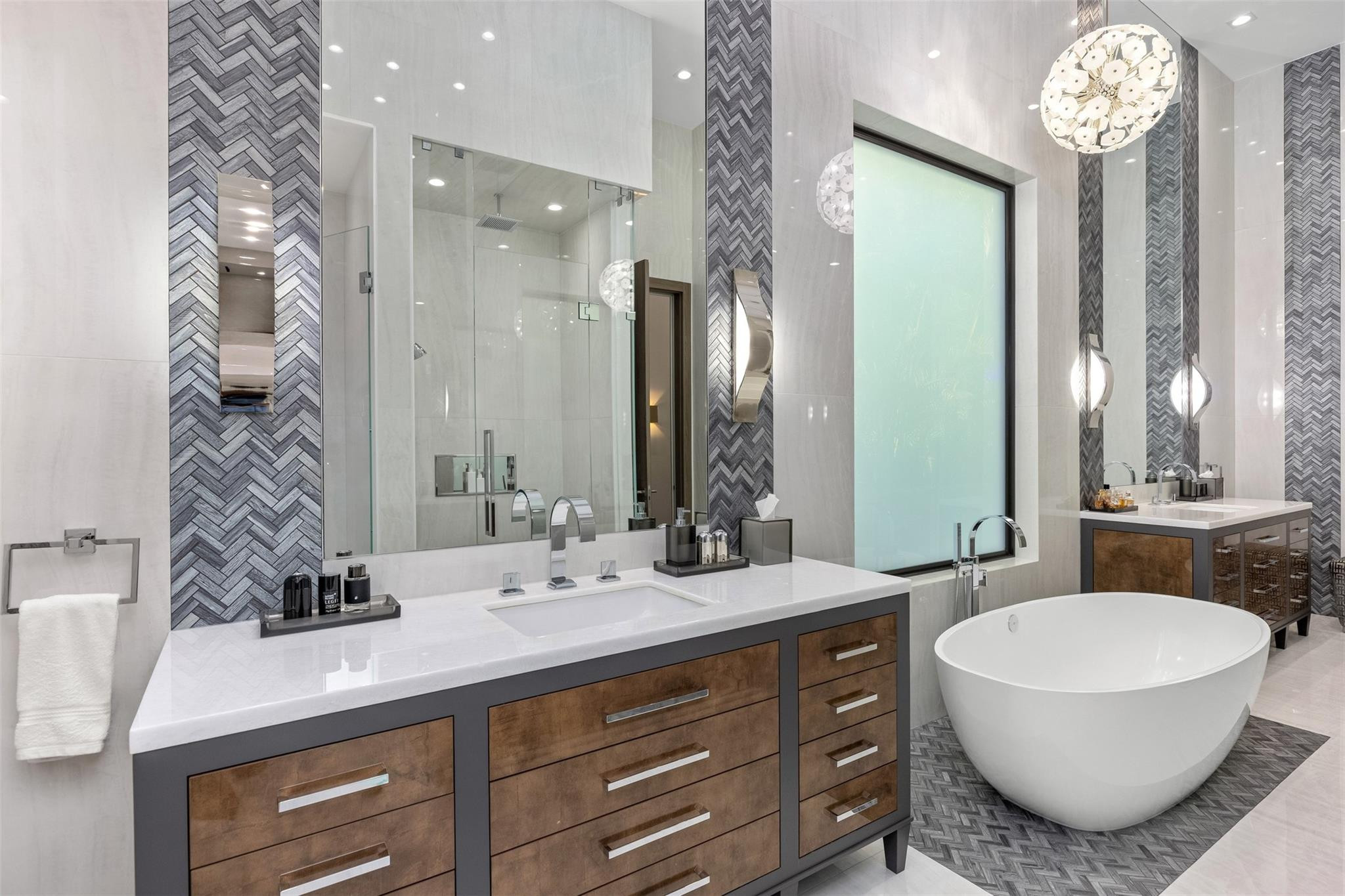 RIVIERA - Residential