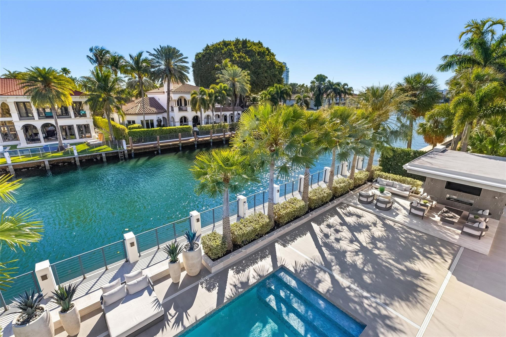 RIVIERA - Residential