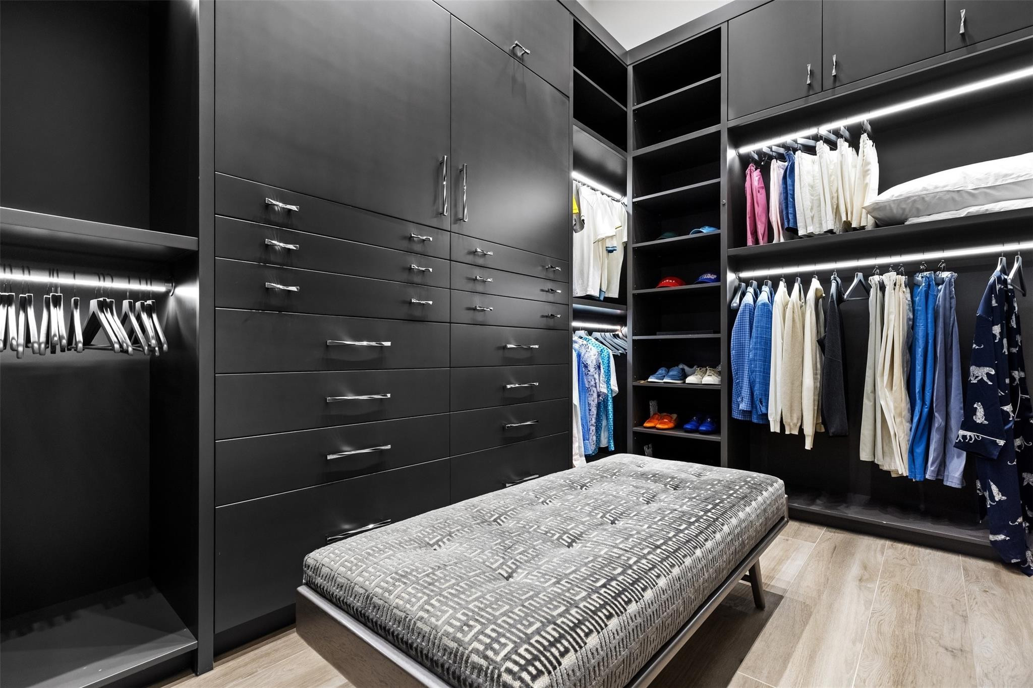 RIVIERA - Residential