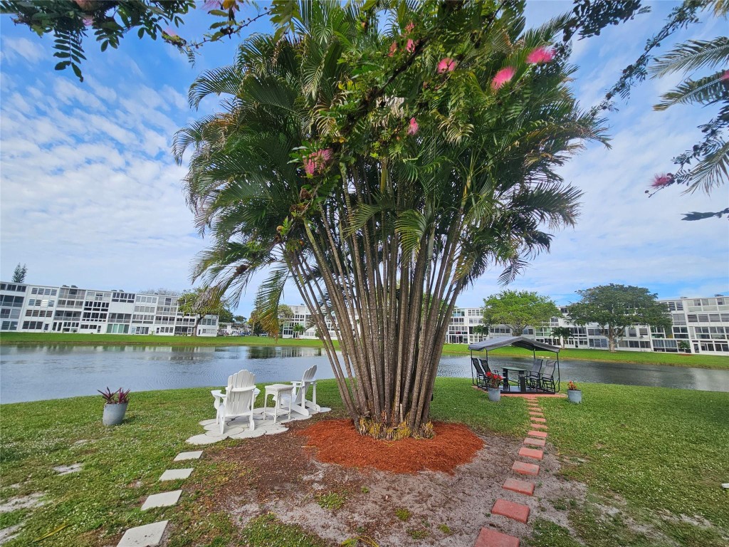CENTURY VILLAGE - Residential