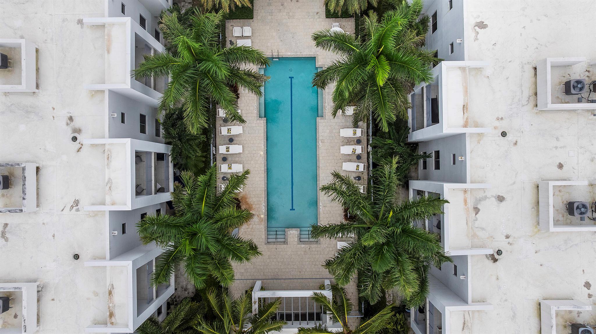 SPANISH RIVER TOWNHOMES - Residential