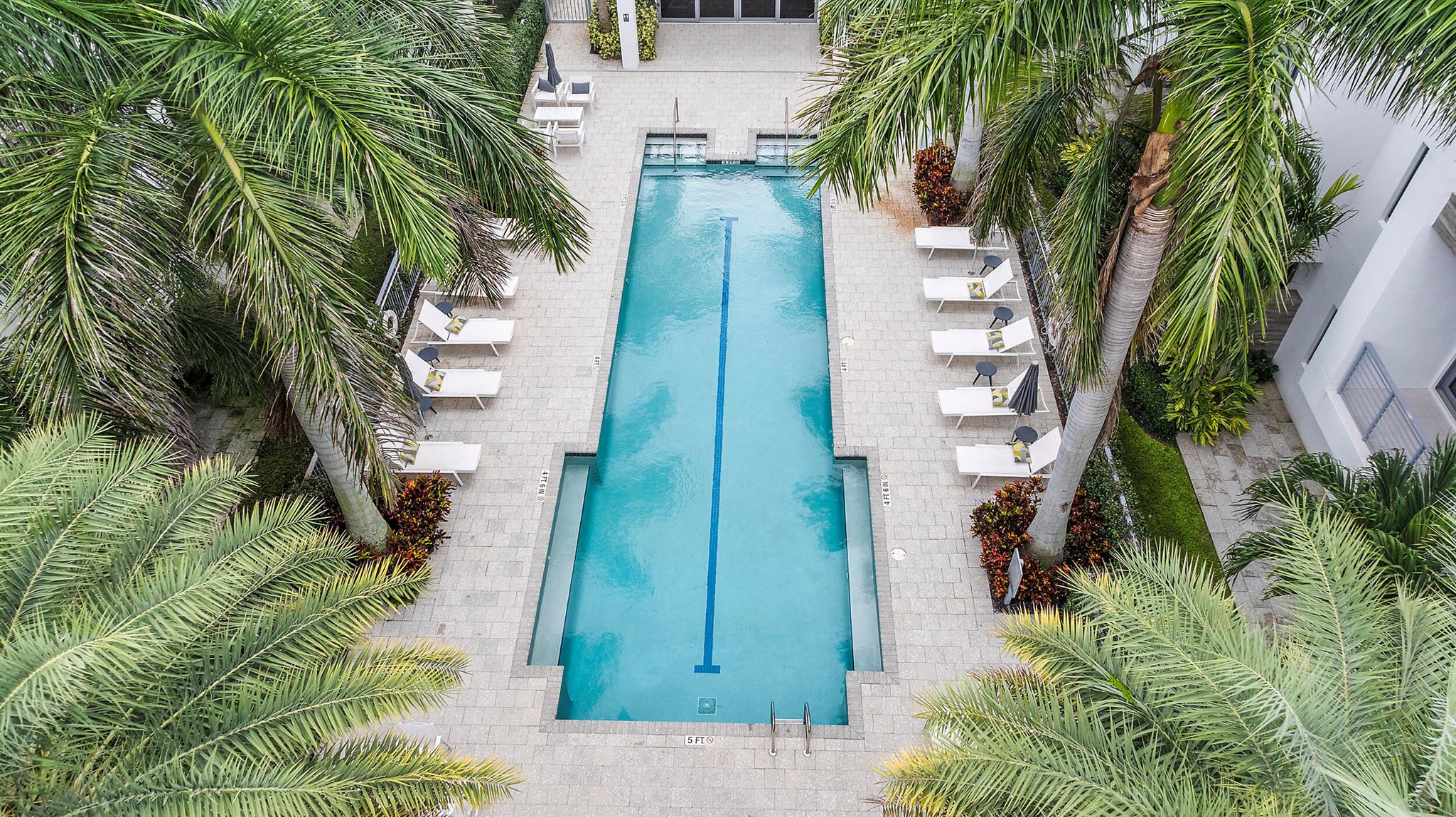 SPANISH RIVER TOWNHOMES - Residential