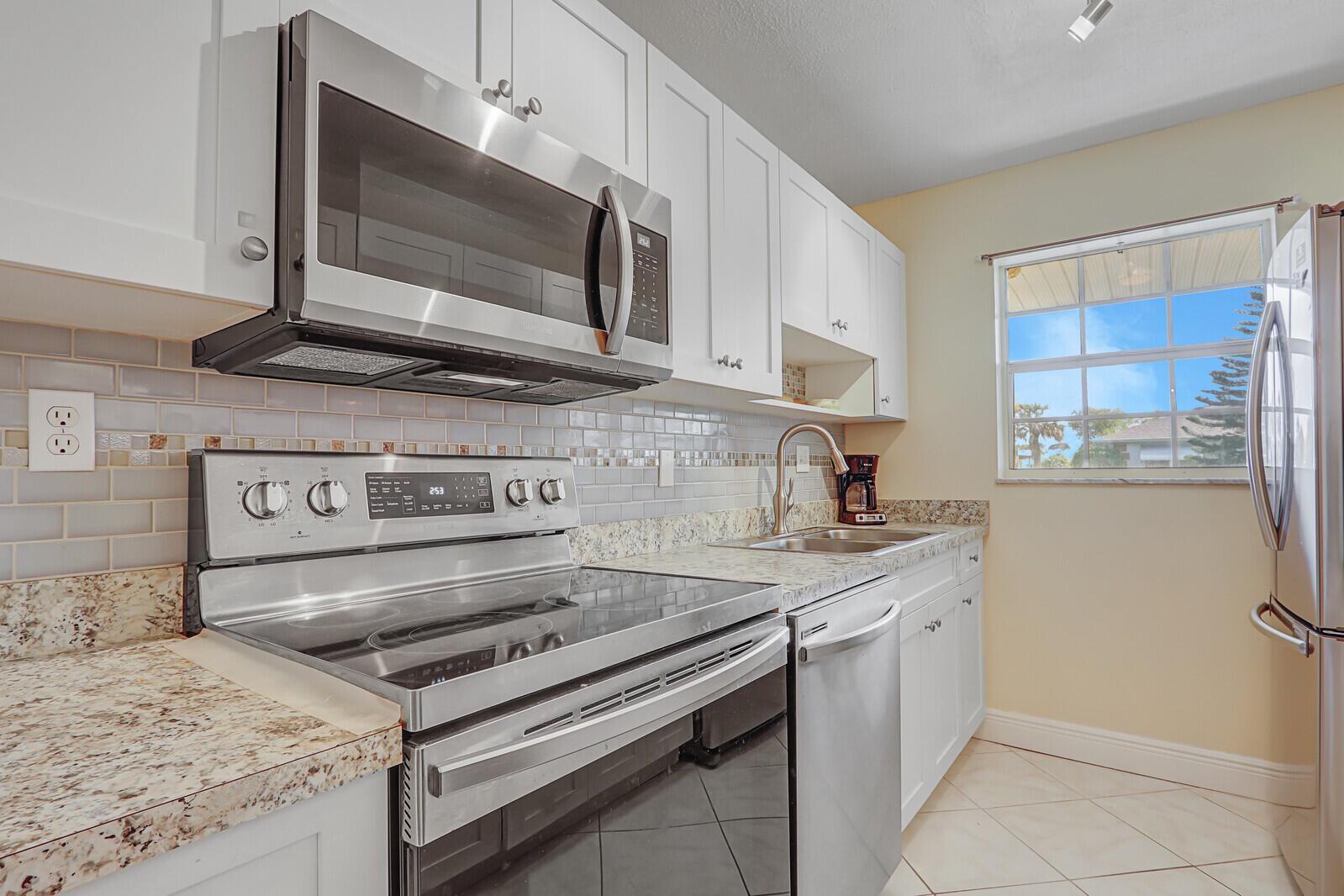 HIGH POINT OF FORT PIERCE - Residential