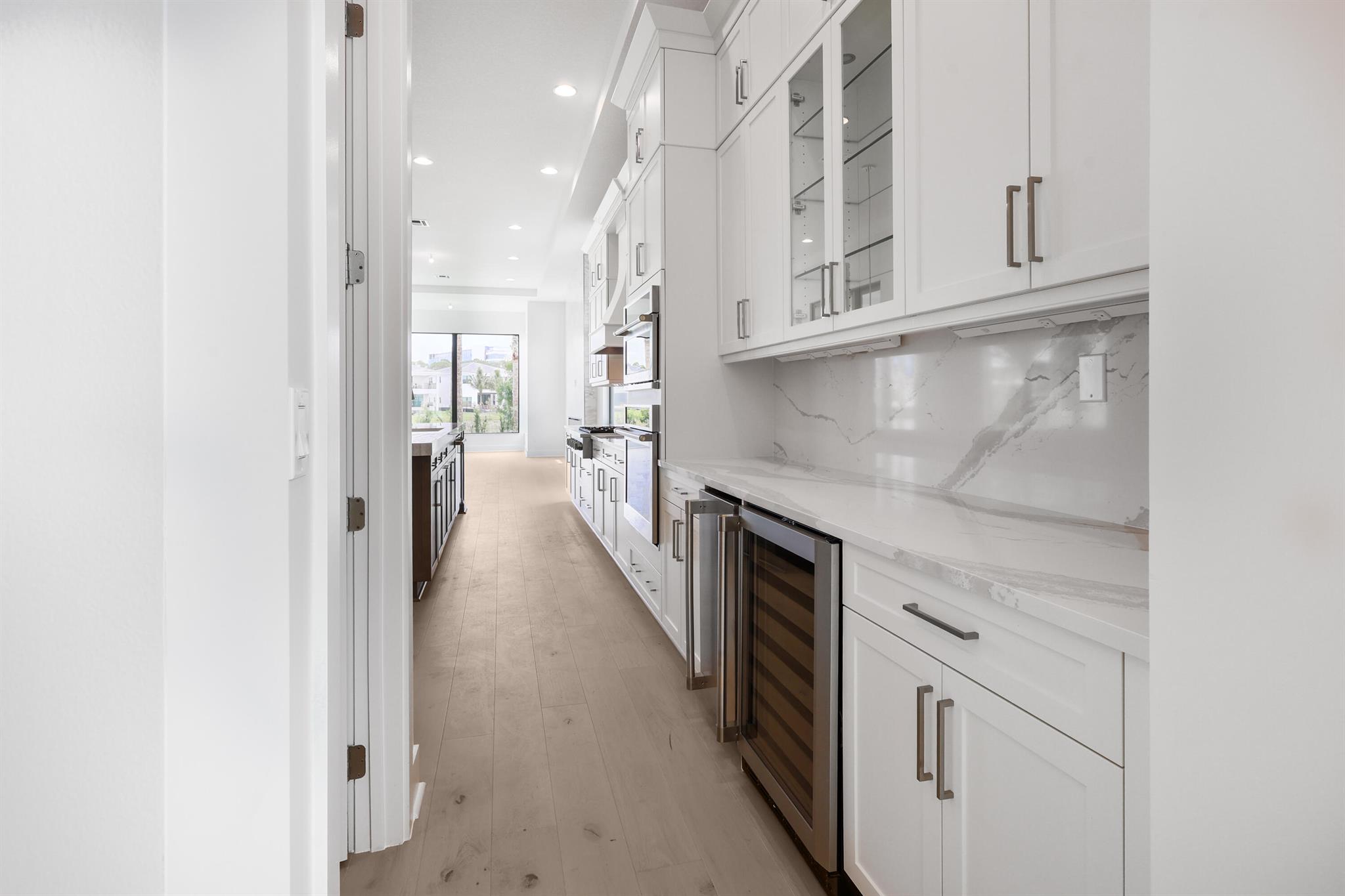 ARTISTRY REPLAT - Residential