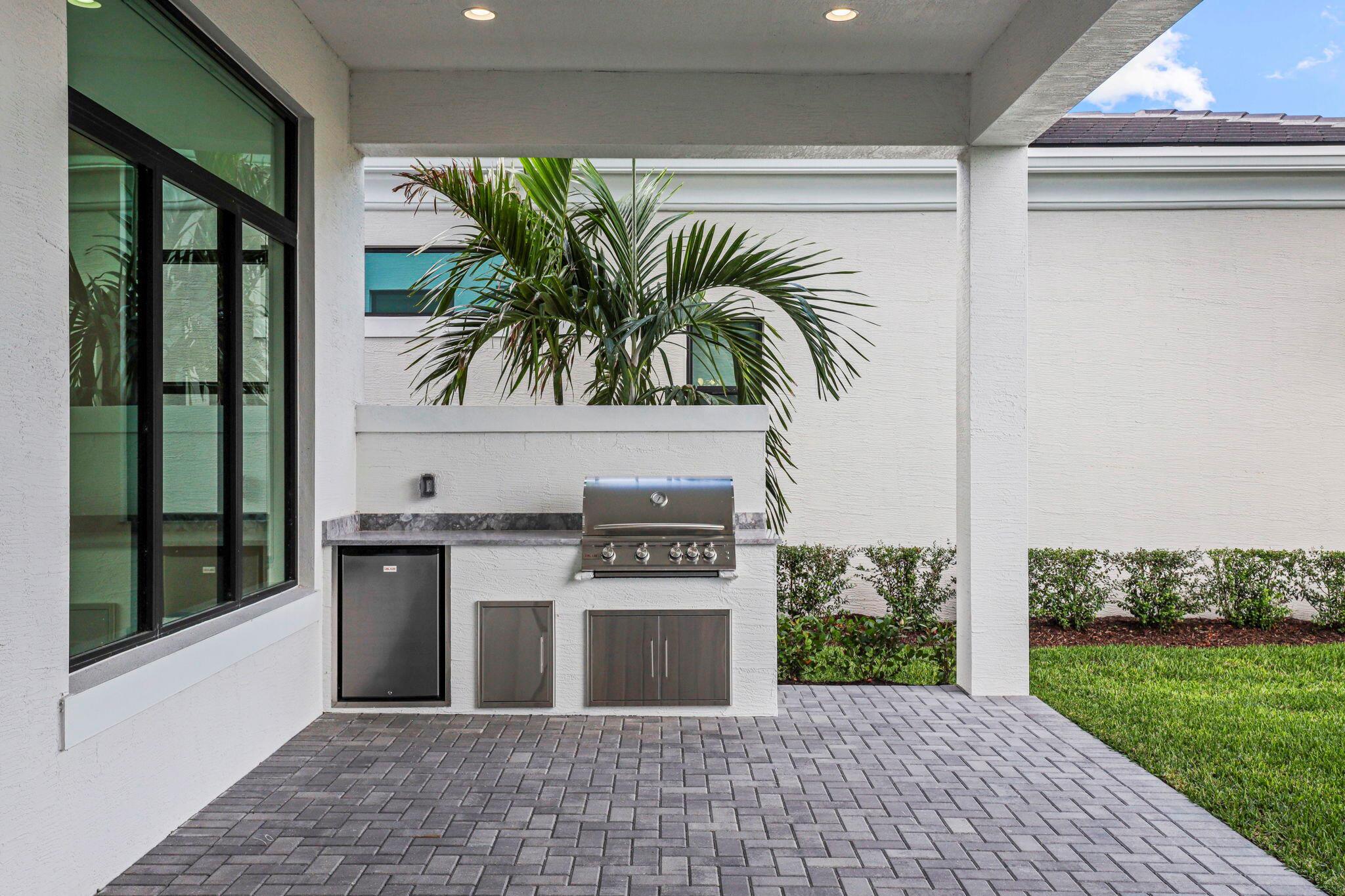 ARTISTRY REPLAT - Residential