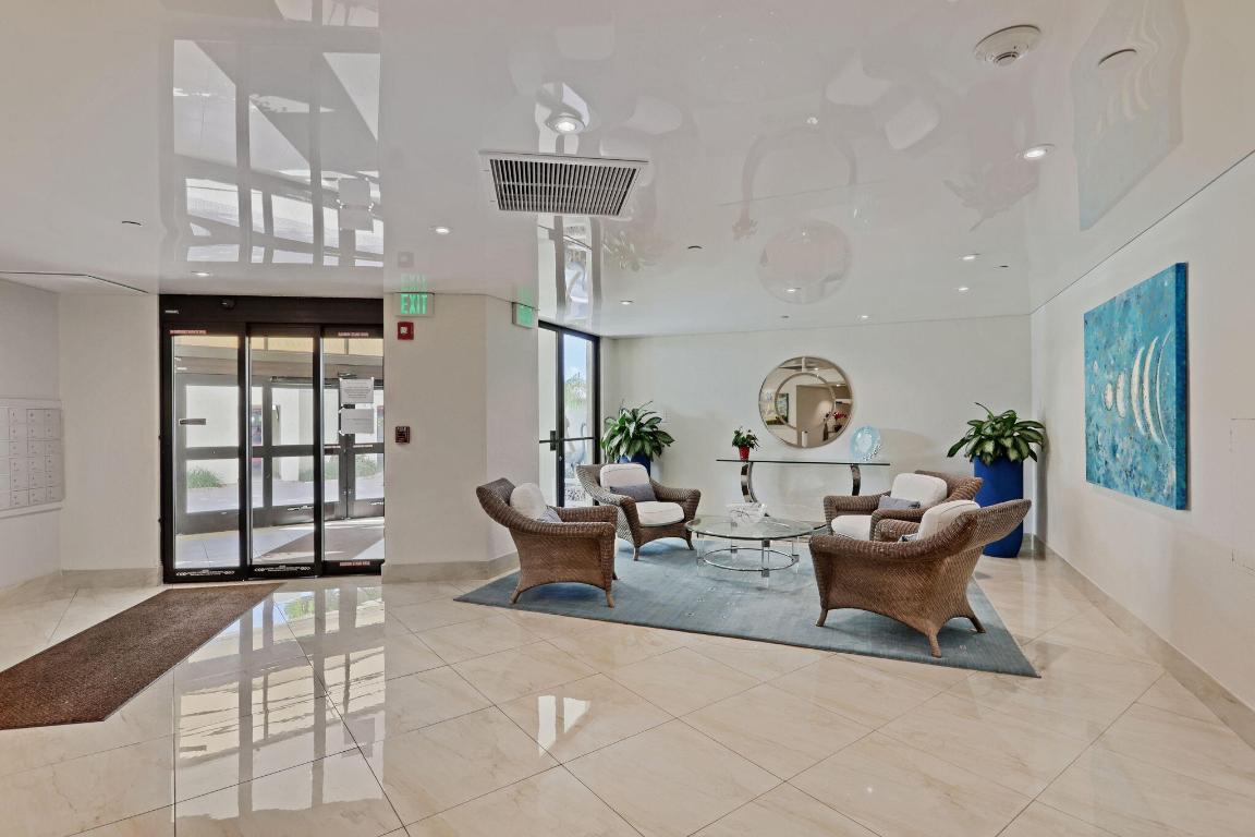 CONNEMARA CONDO - Residential Lease