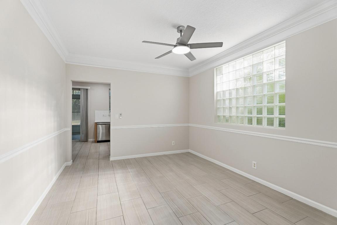 PALM POINTE AT MARTIN DOWNS (AKA MARTIN DOWNS PLAT - Residential