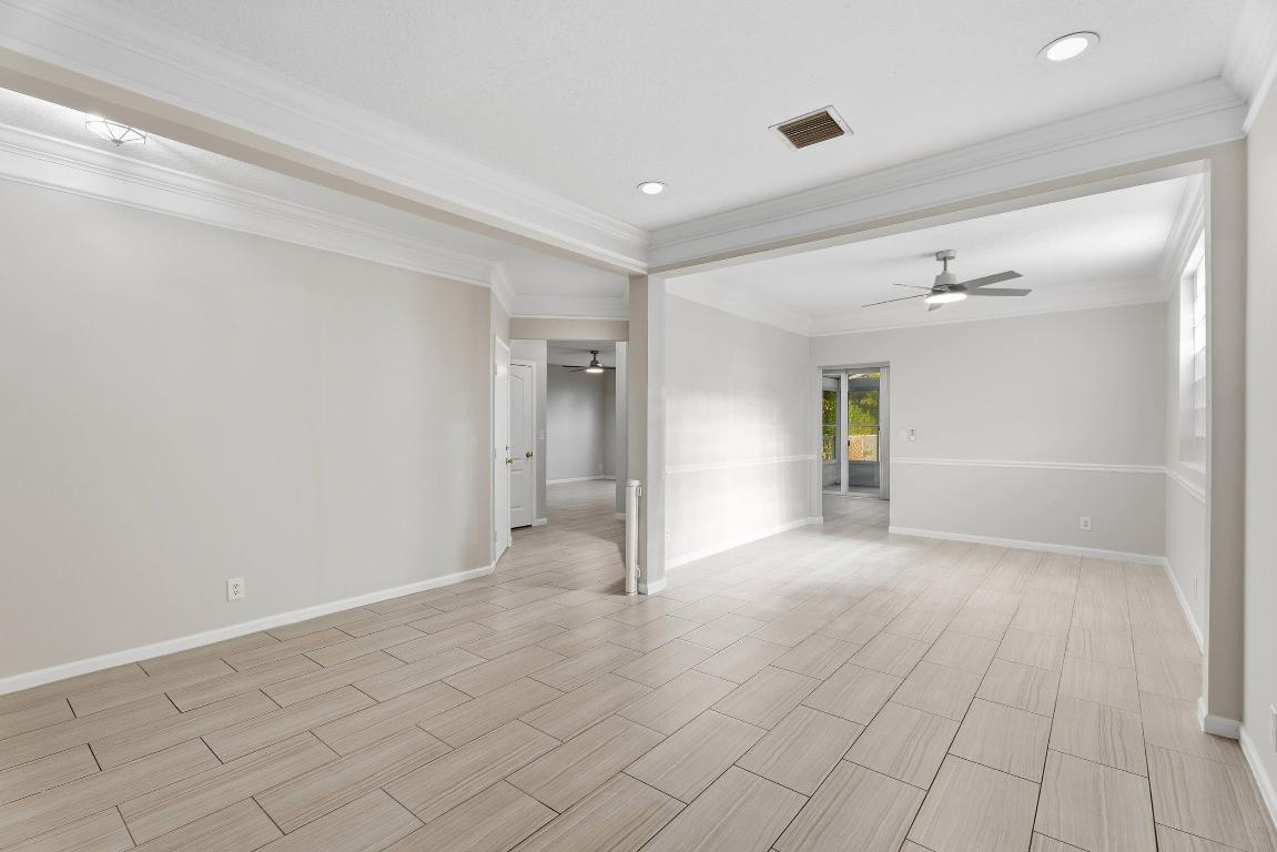 PALM POINTE AT MARTIN DOWNS (AKA MARTIN DOWNS PLAT - Residential