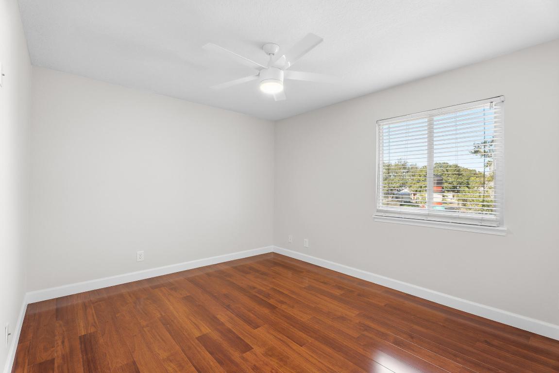 PALM POINTE AT MARTIN DOWNS (AKA MARTIN DOWNS PLAT - Residential