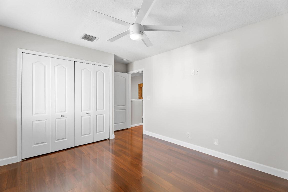 PALM POINTE AT MARTIN DOWNS (AKA MARTIN DOWNS PLAT - Residential