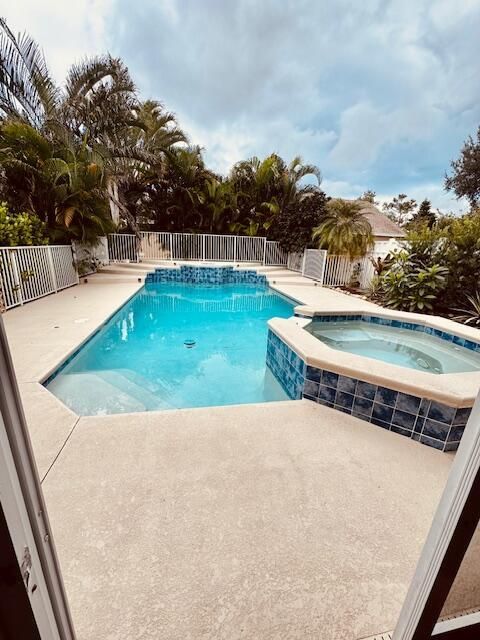 Photo of 3189 SW Solitaire Palm Drive, Palm City, FL 34990 (MLS # R11135178) Photo of 3189 SW Solitaire Palm Drive, Palm City, FL 34990 (MLS # R11135178)
