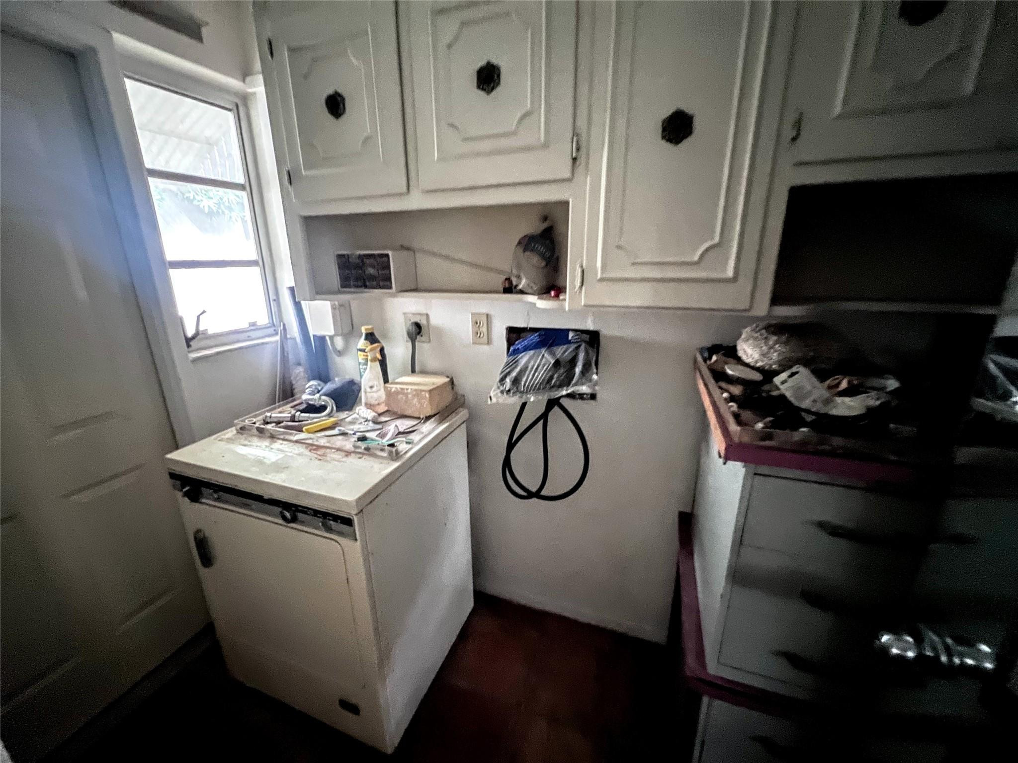 NORTH ANDREWS GARDENS FIR - Residential