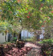 LAKESIDE CONDO - Residential Lease