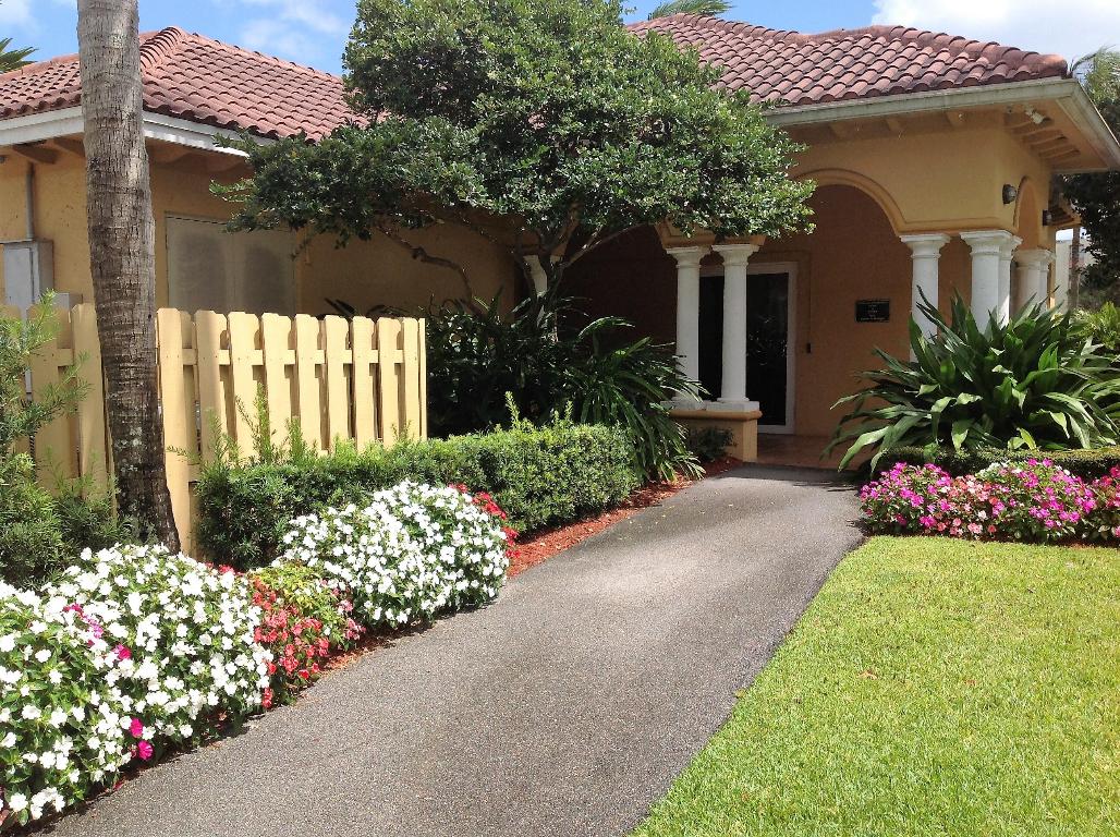 LAKESIDE CONDO - Residential Lease