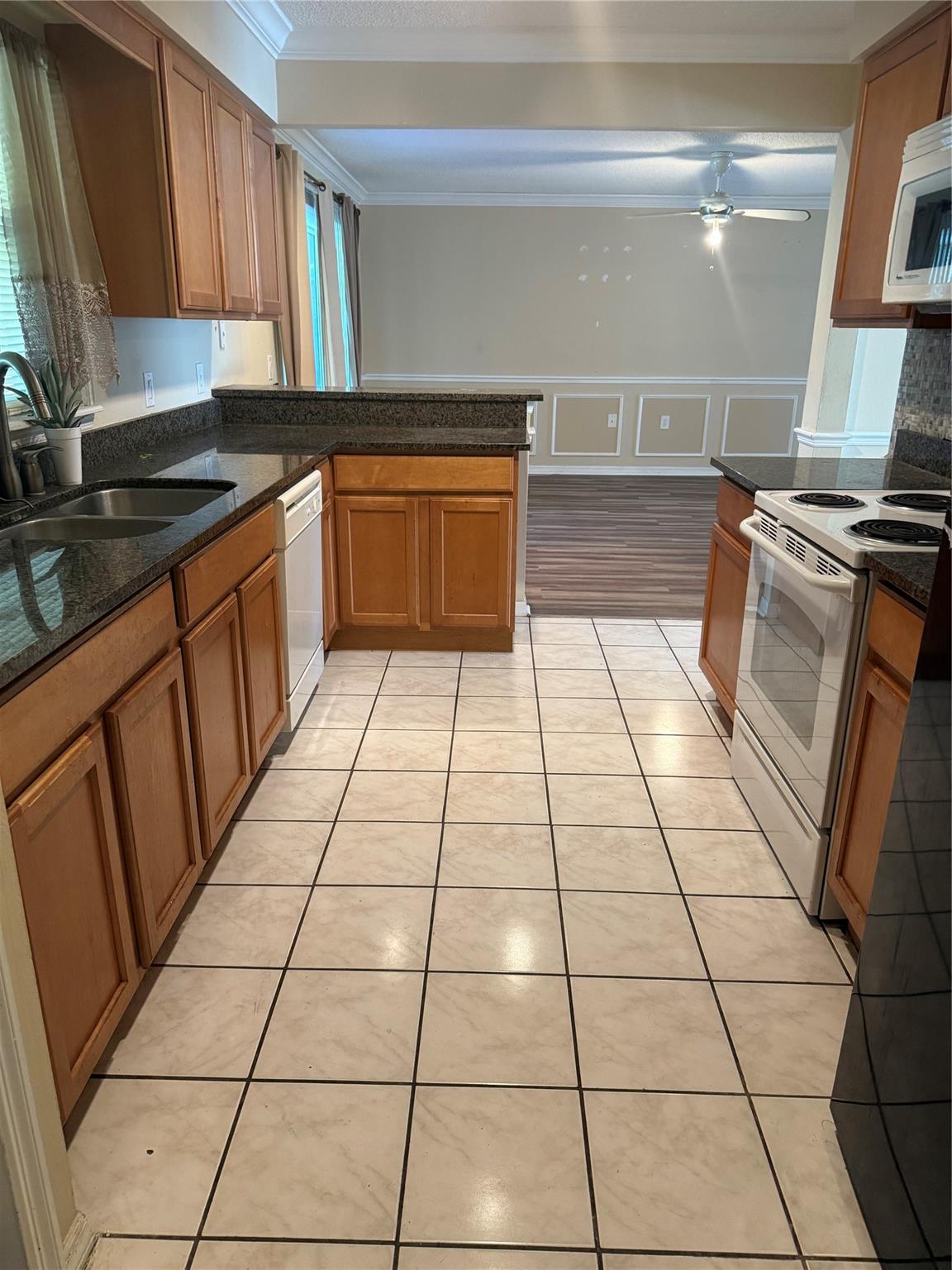 Summer Glen At Gatewood - Residential