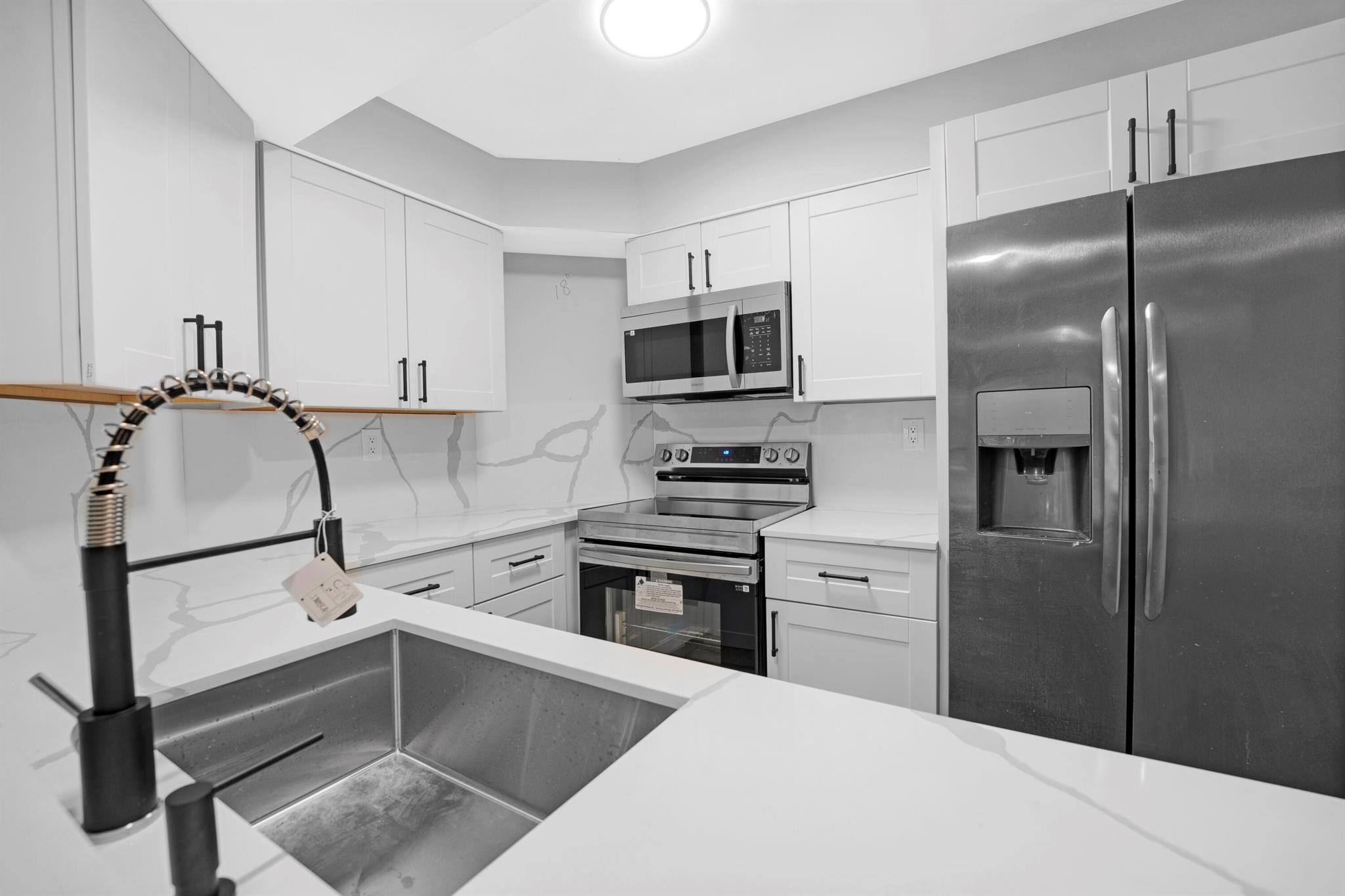 PARC VILLAGE CONDO - Residential Lease