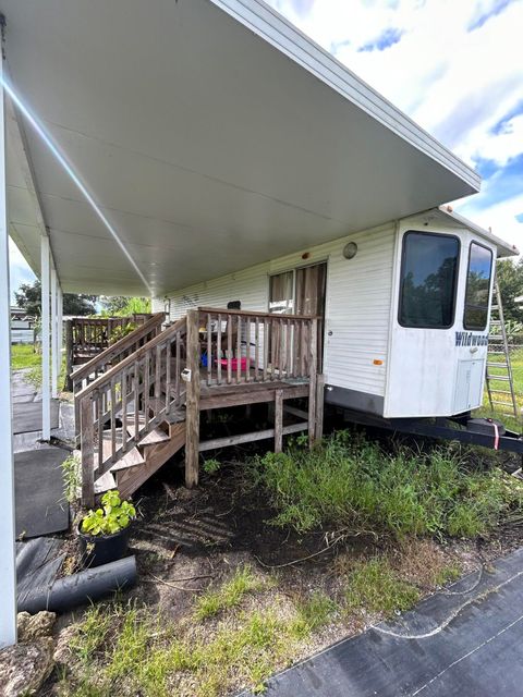 A home in Clewiston