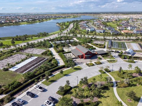 A home in Loxahatchee