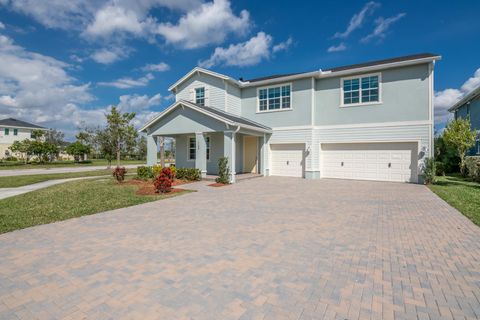 A home in Loxahatchee