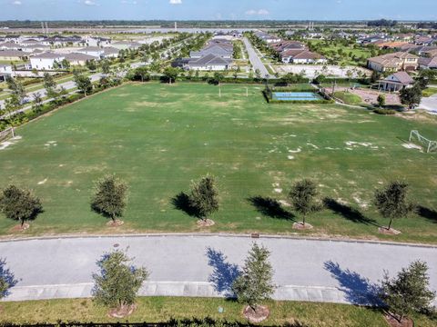 A home in Loxahatchee