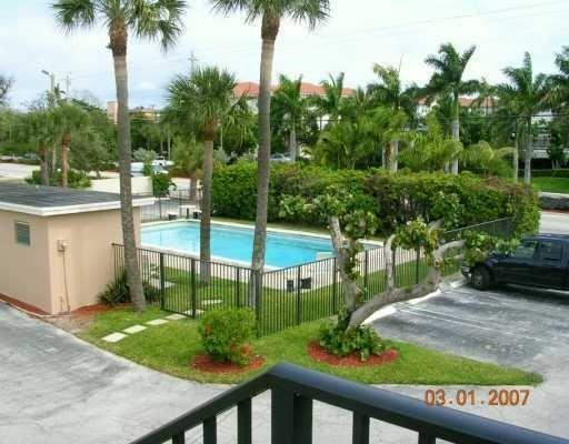2309 S Federal Hwy 21
