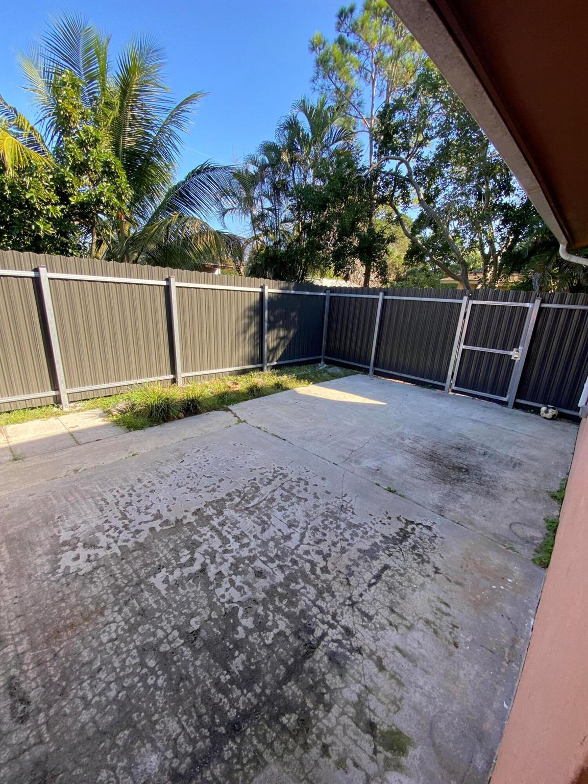 LANGS ACRES - Residential Lease