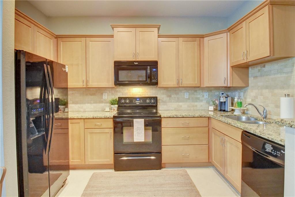 ORCHID GROVE - Residential