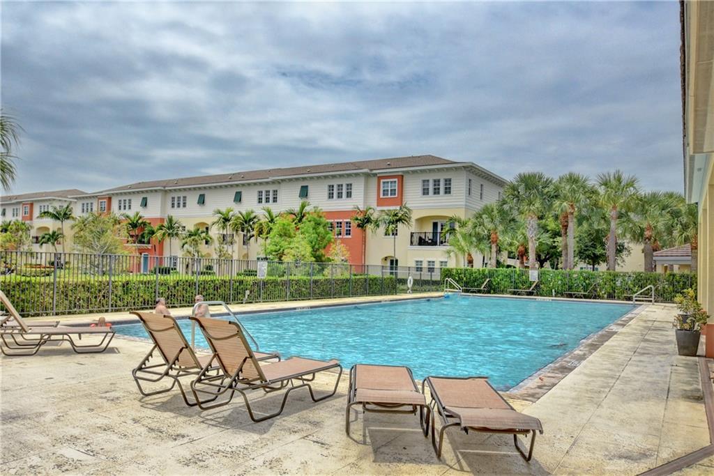 ORCHID GROVE - Residential