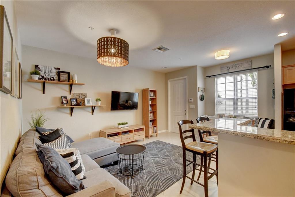 ORCHID GROVE - Residential