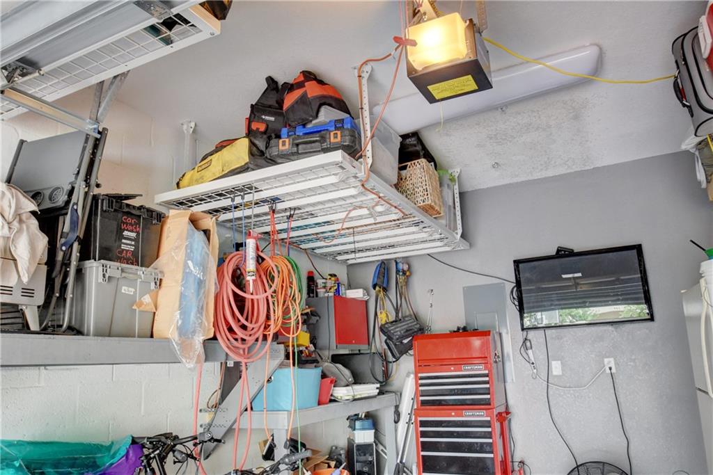 ORCHID GROVE - Residential