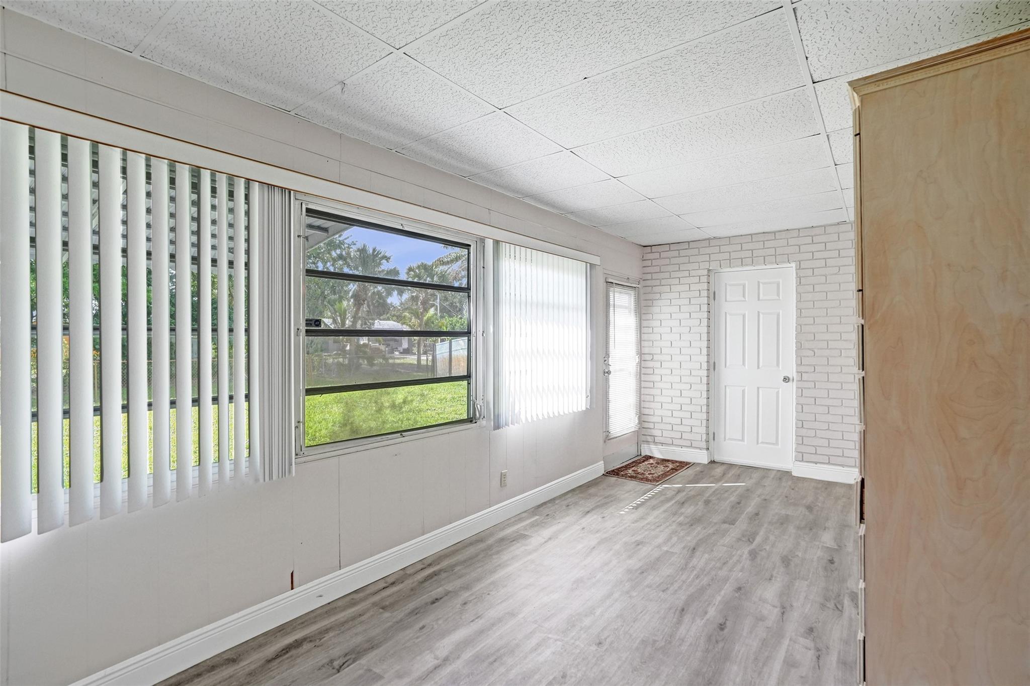 BREEZESWEPT PARK ESTATES - Residential