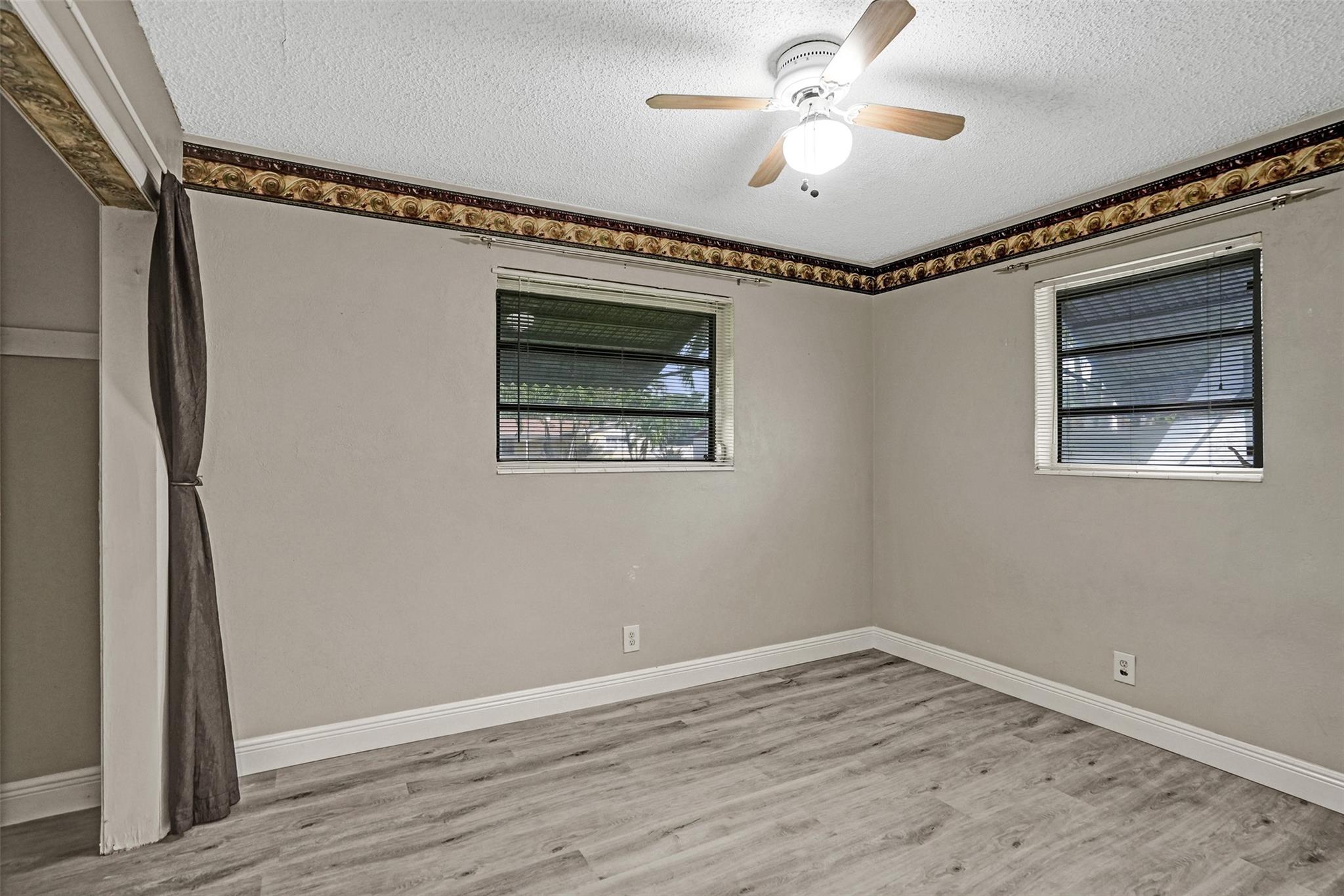 BREEZESWEPT PARK ESTATES - Residential
