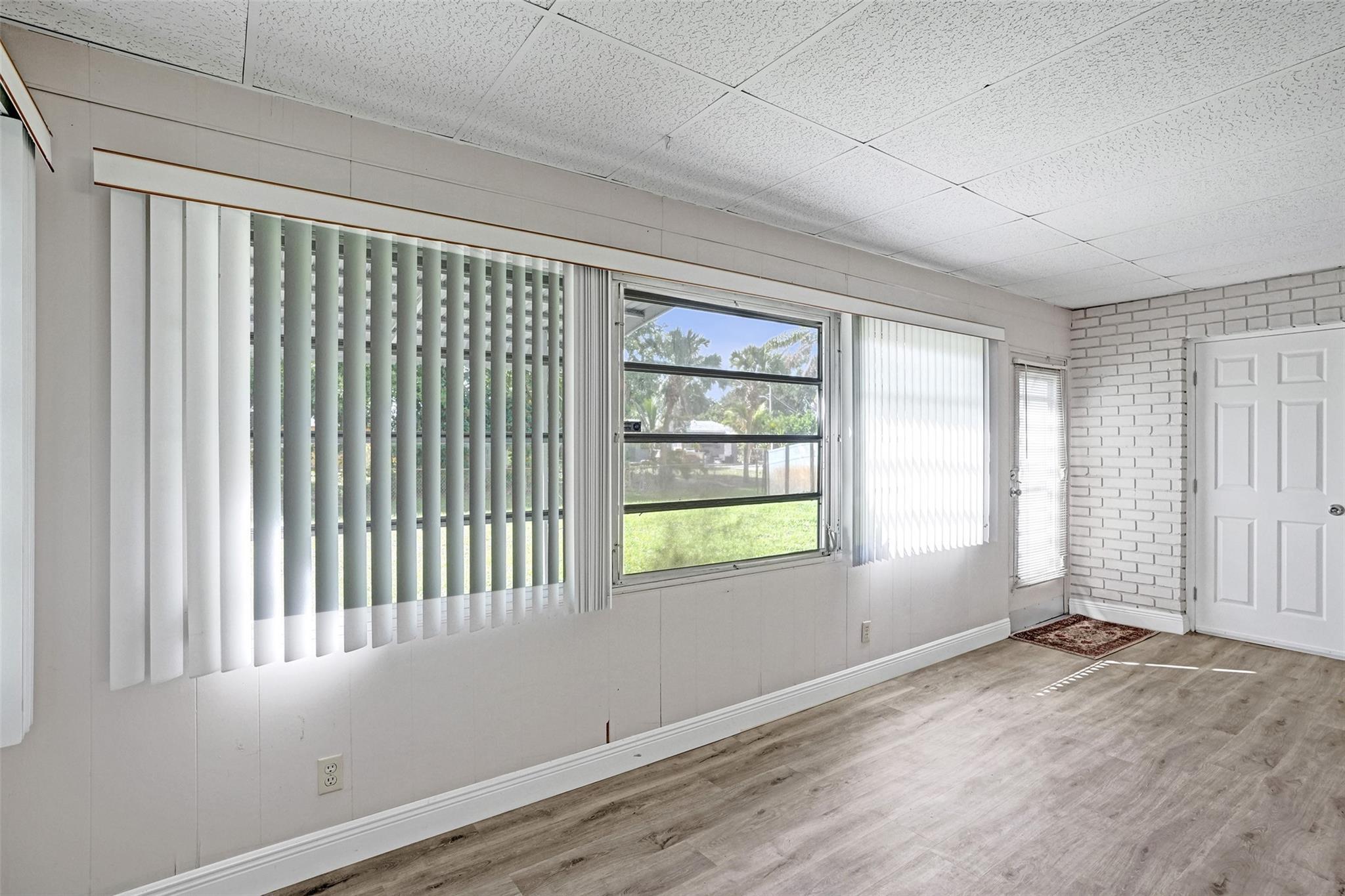 BREEZESWEPT PARK ESTATES - Residential
