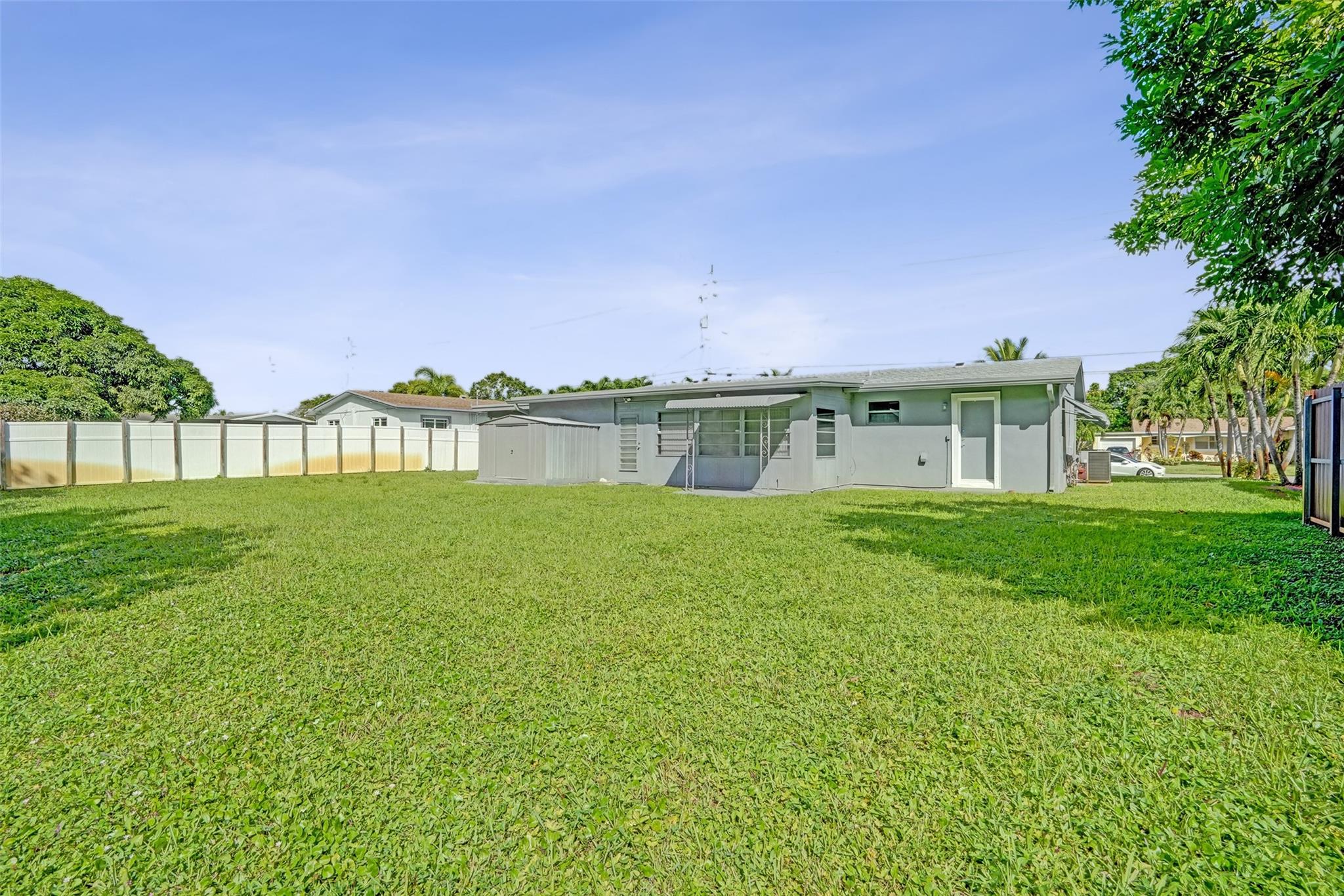 BREEZESWEPT PARK ESTATES - Residential