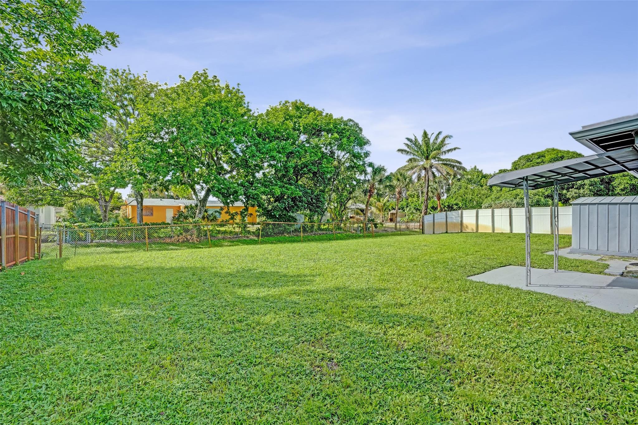 BREEZESWEPT PARK ESTATES - Residential